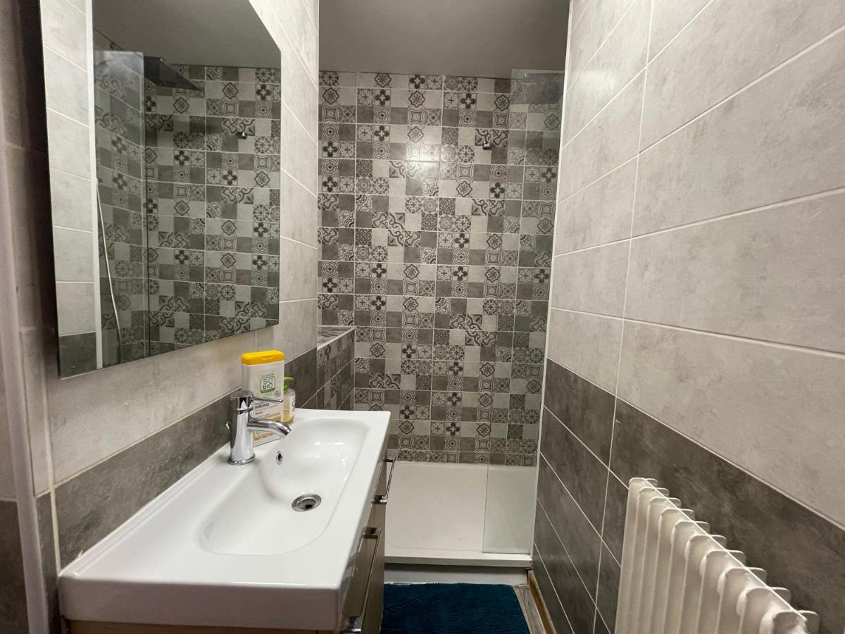 116 Chic & Cosy Grand Appart Moderne 65M2 Hypercentre Wifi Smart Tv Netflix Apartman Saint-Etienne  Kültér fotó